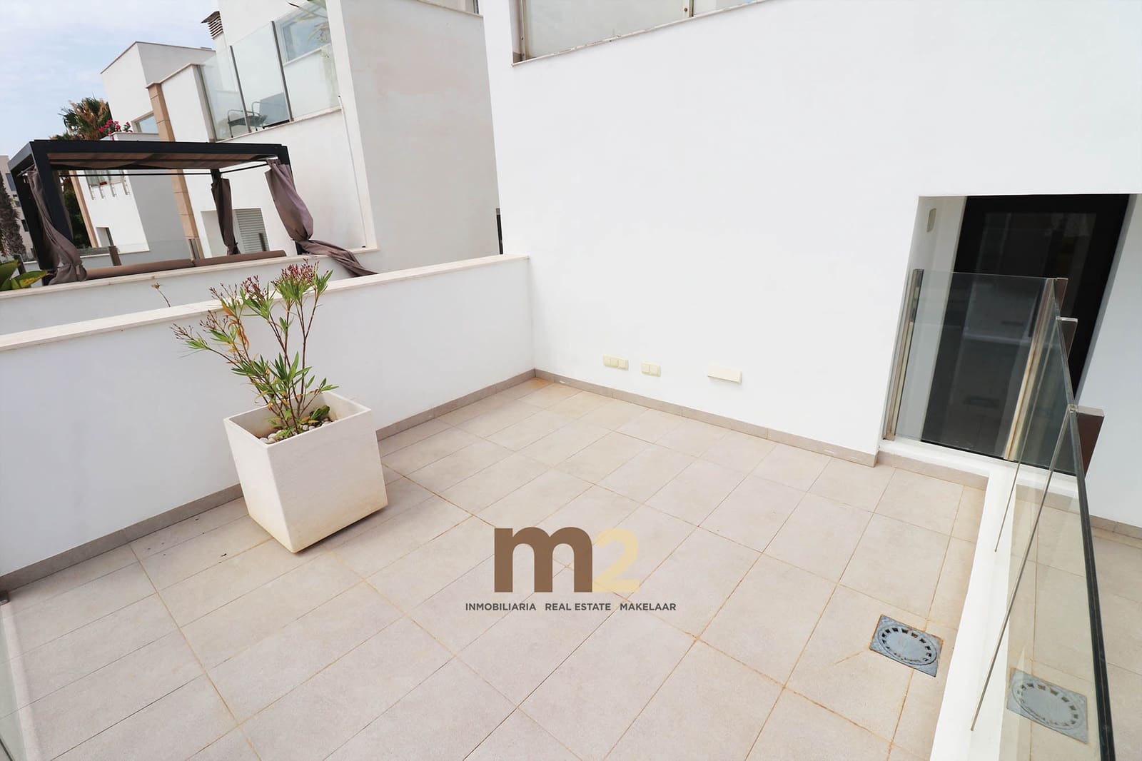 3 bedroom Villa for sale in Guardamar del Segura with pool garage - € 450,000 (Ref: 9973789)