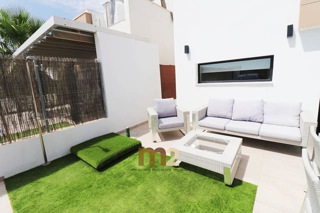 3 soverom Villa til salgs i El Raso, Guardamar del Segura med svømmebasseng garasje - € 450 000 (Ref: 9973789)