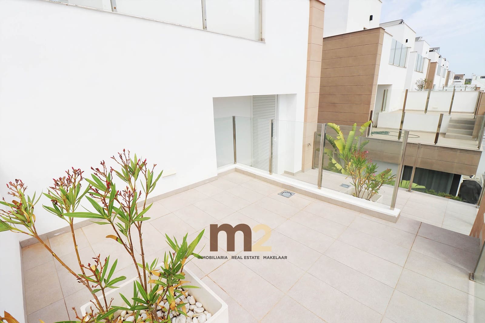 3 bedroom Villa for sale in Guardamar del Segura with pool garage - € 450,000 (Ref: 9973789)