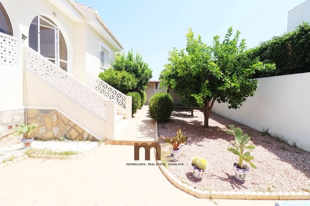 3 bedroom Bungalow for sale in Ciudad Quesada, Rojales with pool garage - € 449,900 (Ref: 9990003)