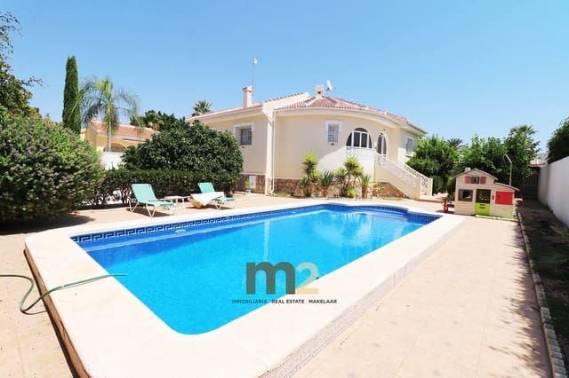 3 bedroom Bungalow for sale in Ciudad Quesada, Rojales with pool garage - € 449,900 (Ref: 9990003)