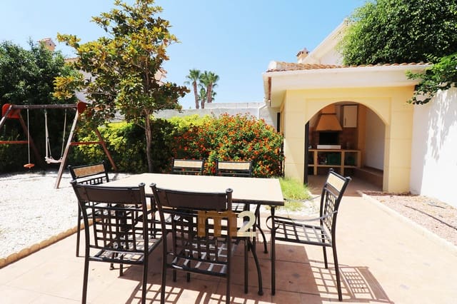 3 bedroom Bungalow for sale in Ciudad Quesada, Rojales with pool garage - € 449,900 (Ref: 9990003)
