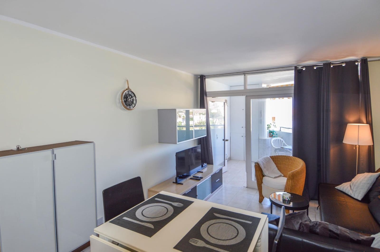 Apartamento de 1 habitación en Playa del Inglés en alquiler con piscina garaje - 1.200 € (Ref: 10013447)
