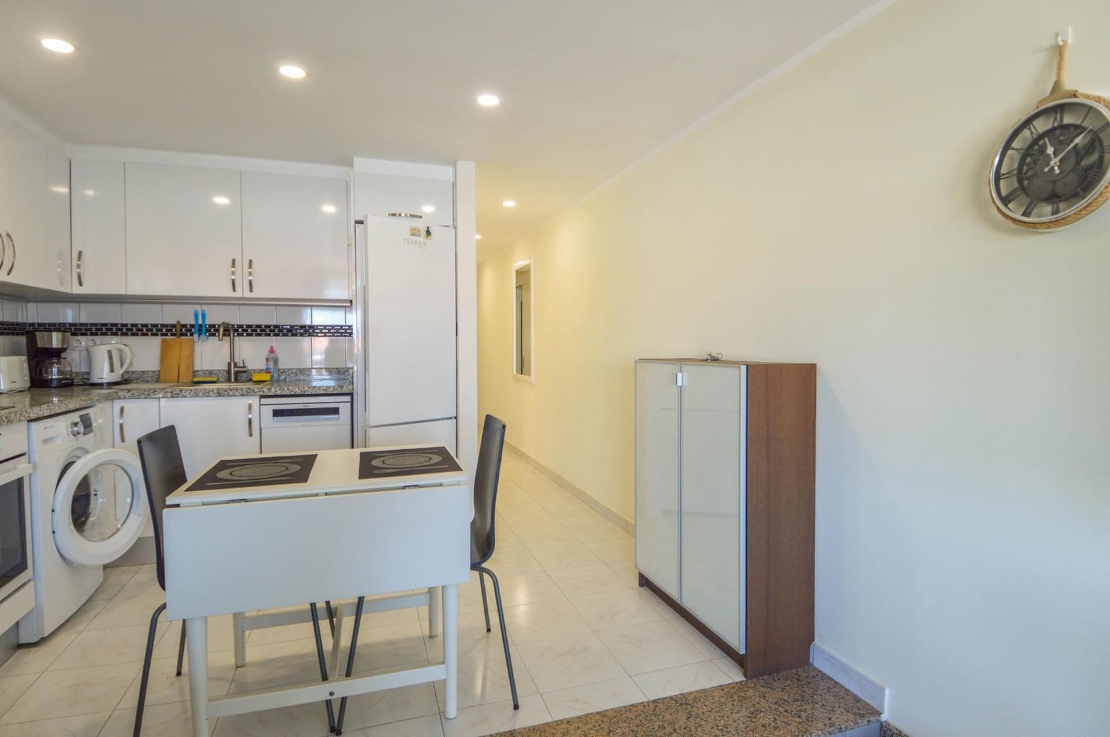 Apartamento de 1 habitación en Playa del Inglés en alquiler con piscina garaje - 1.200 € (Ref: 10013447)