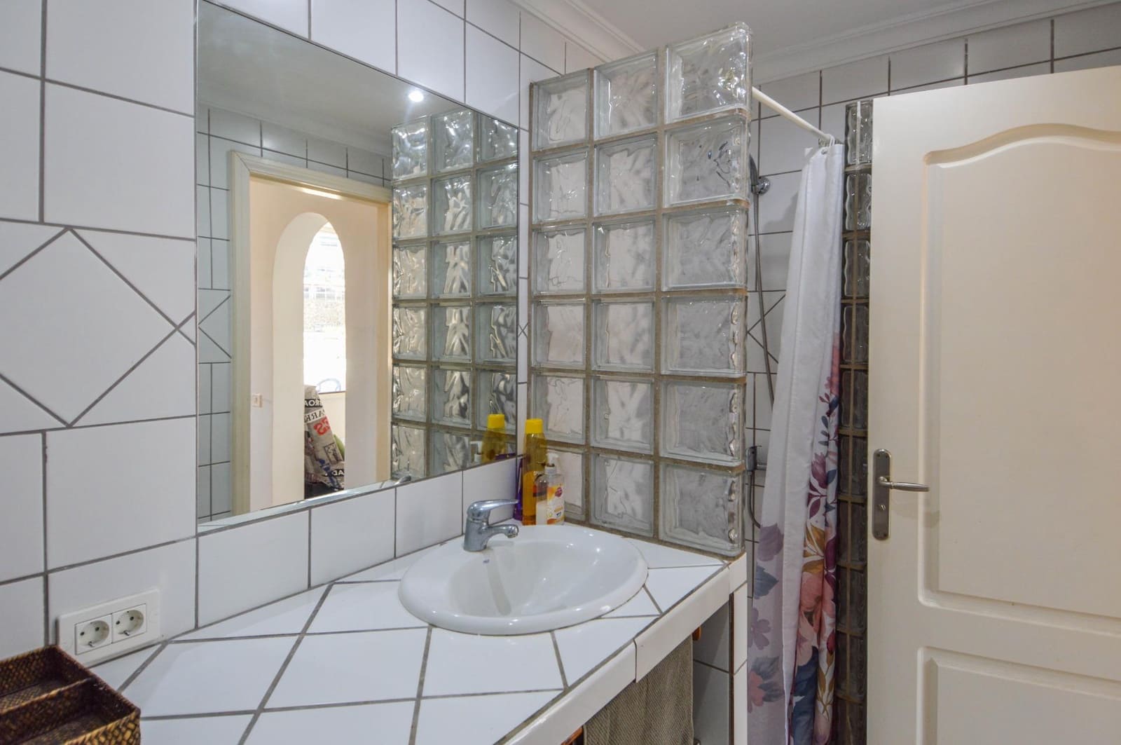 1 bedroom Apartment for sale in Puerto Rico with pool - € 185,000 (Ref: 10030676)