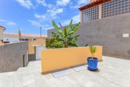 Appartement de 1 chambre à louer à Patalavaca avec piscine - 900 € (Ref: 10034092)