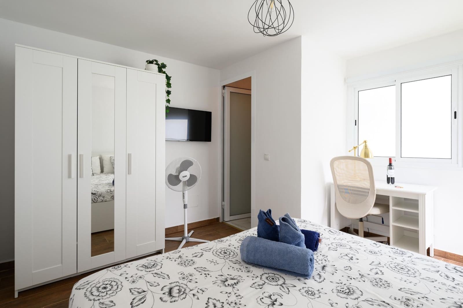 5 sypialnia Hotel na sprzedaż w Las Palmas de Gran Canaria - 375 000 € (Ref: 10035490)