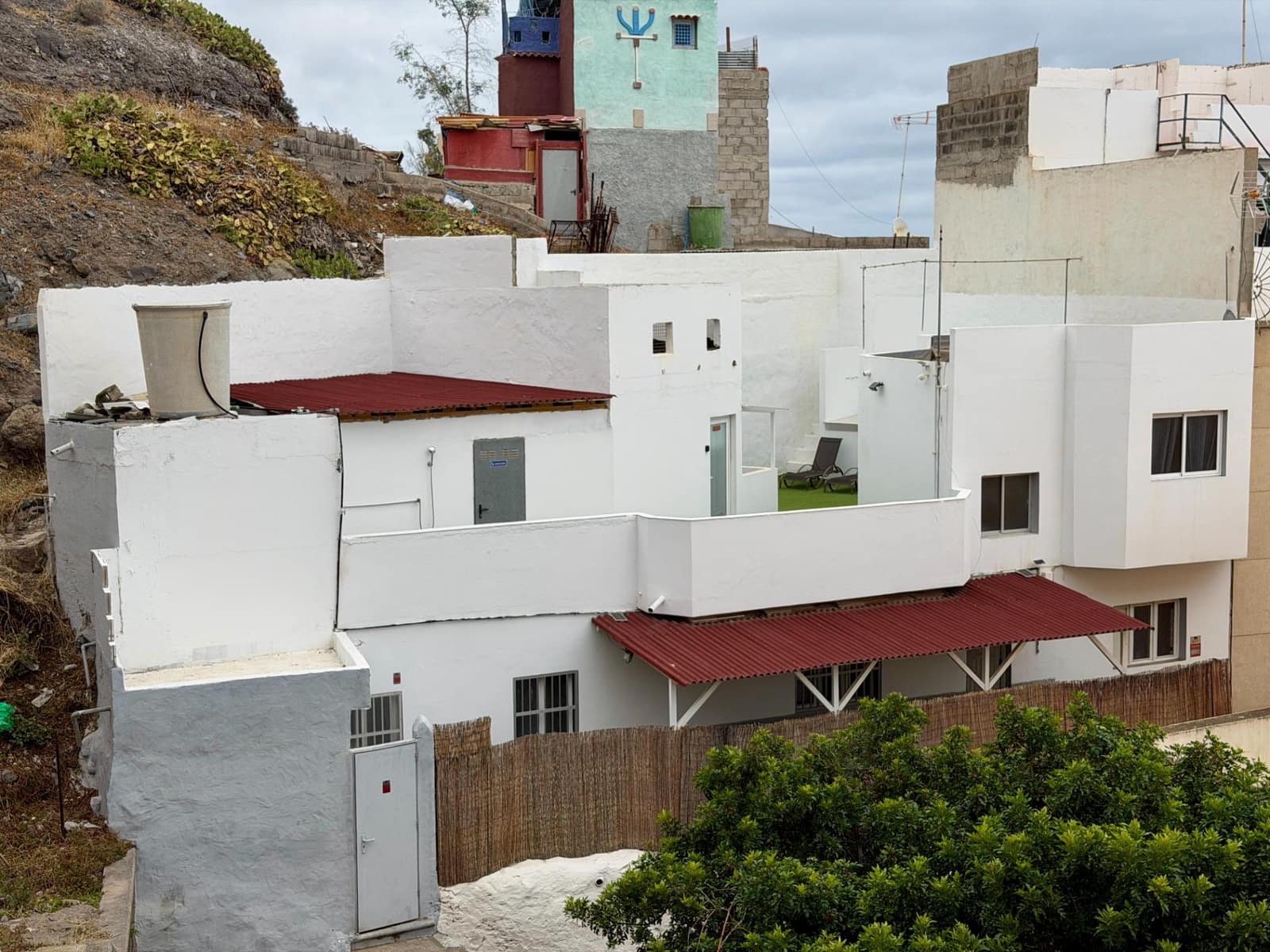 5 sypialnia Hotel na sprzedaż w Las Palmas de Gran Canaria - 375 000 € (Ref: 10035490)