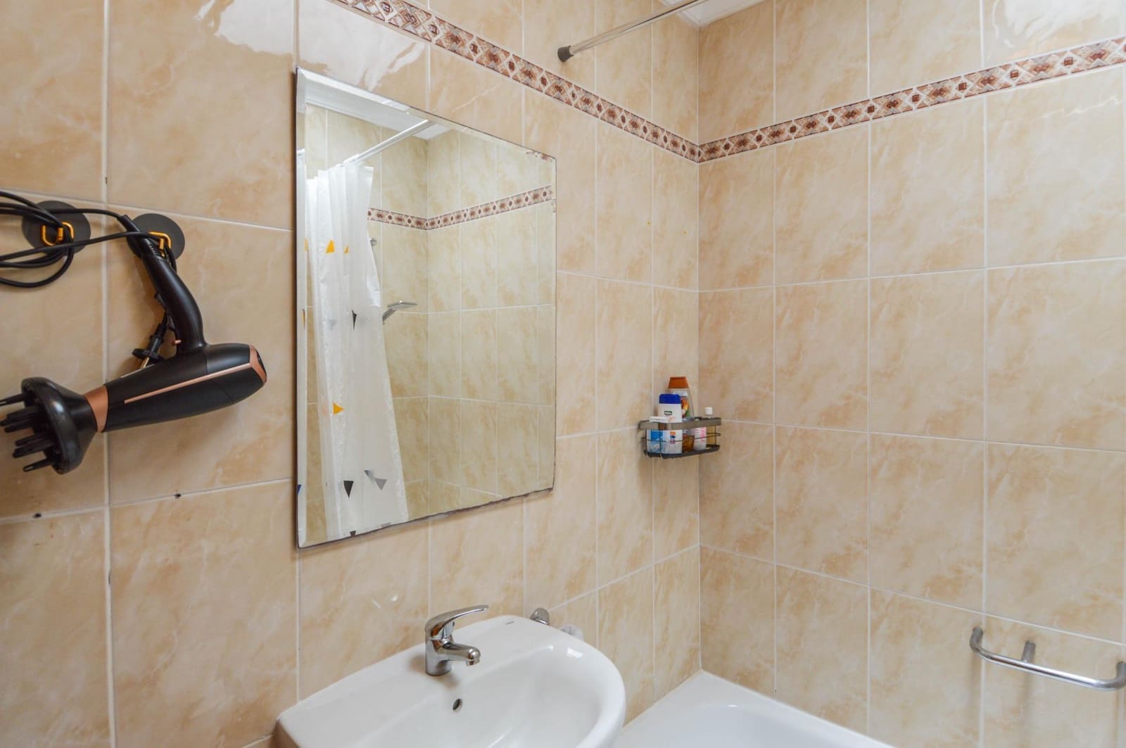 2 Zimmer Apartment zu vermieten in Mogan mit Garage - 1.700 € (Ref: 10043139)