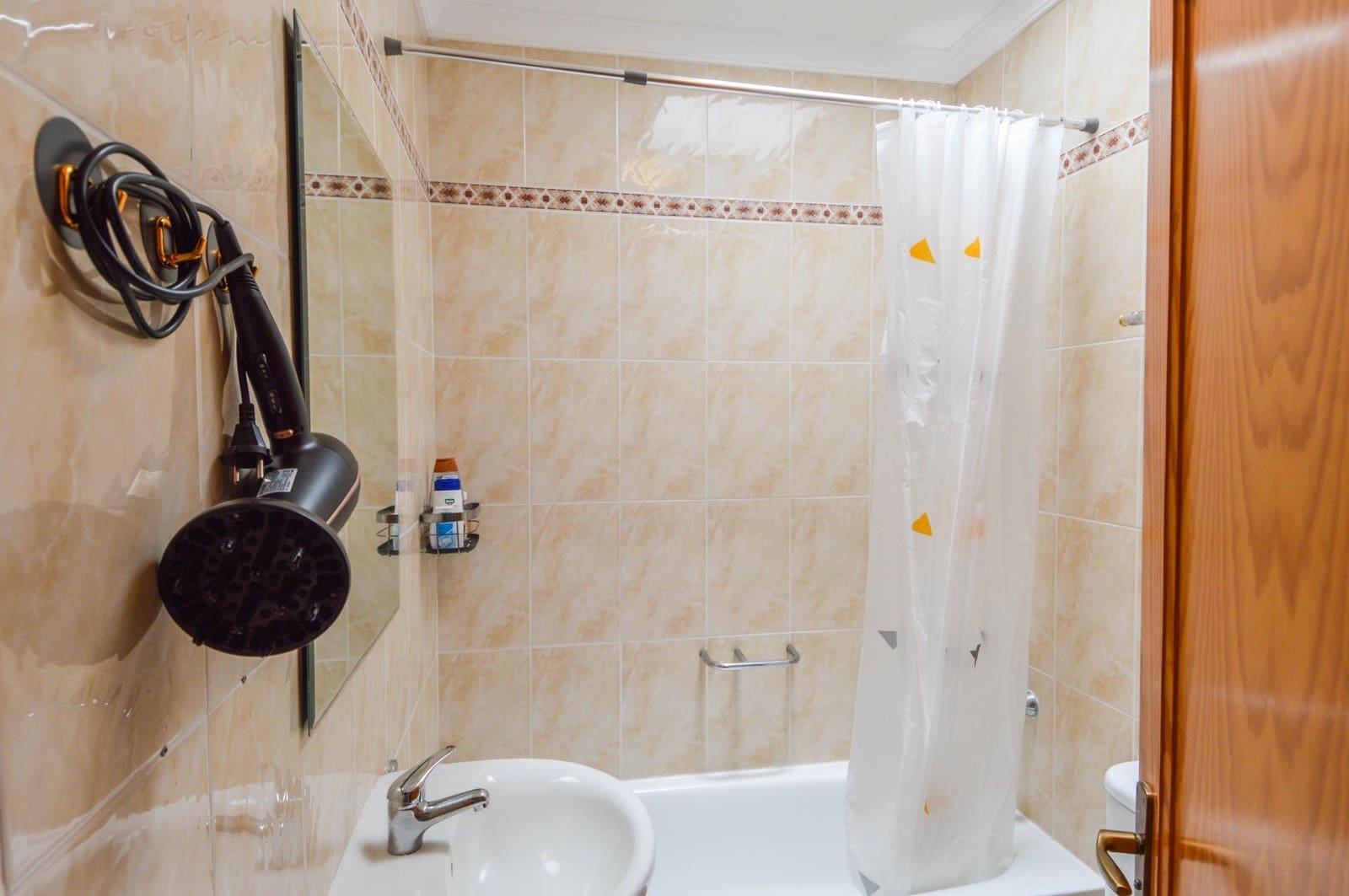 2 Zimmer Apartment zu vermieten in Mogan mit Garage - 1.700 € (Ref: 10043139)