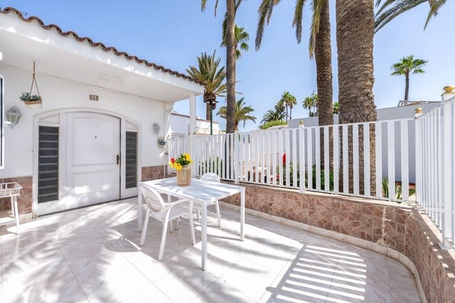 3 bedroom Villa for sale in Playa del Inglés, San Bartolomé de Tirajana with pool - € 620,000 (Ref: 10055439)