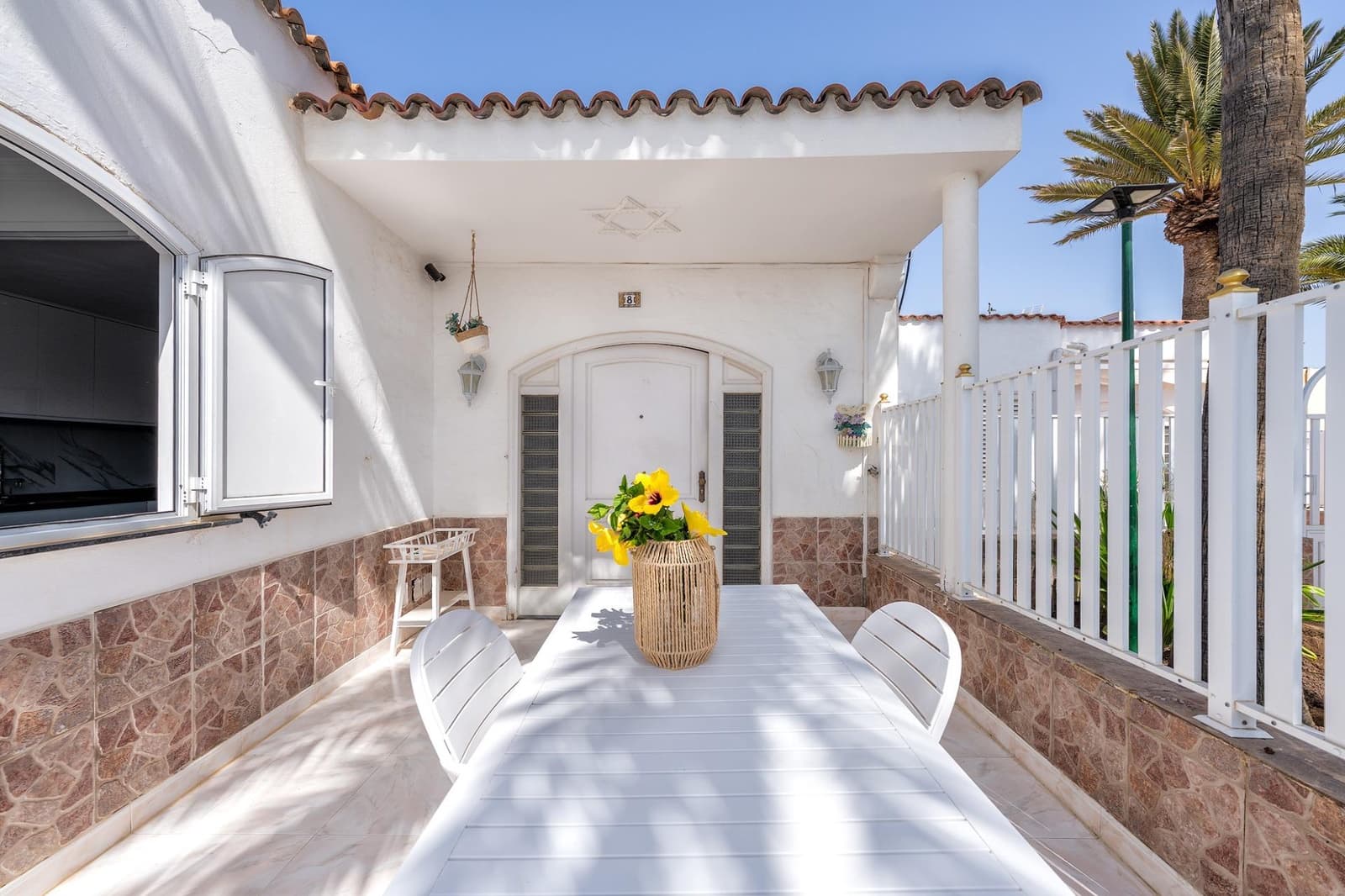 3 bedroom Villa for sale in Playa del Ingles with pool - € 620,000 (Ref: 10055439)