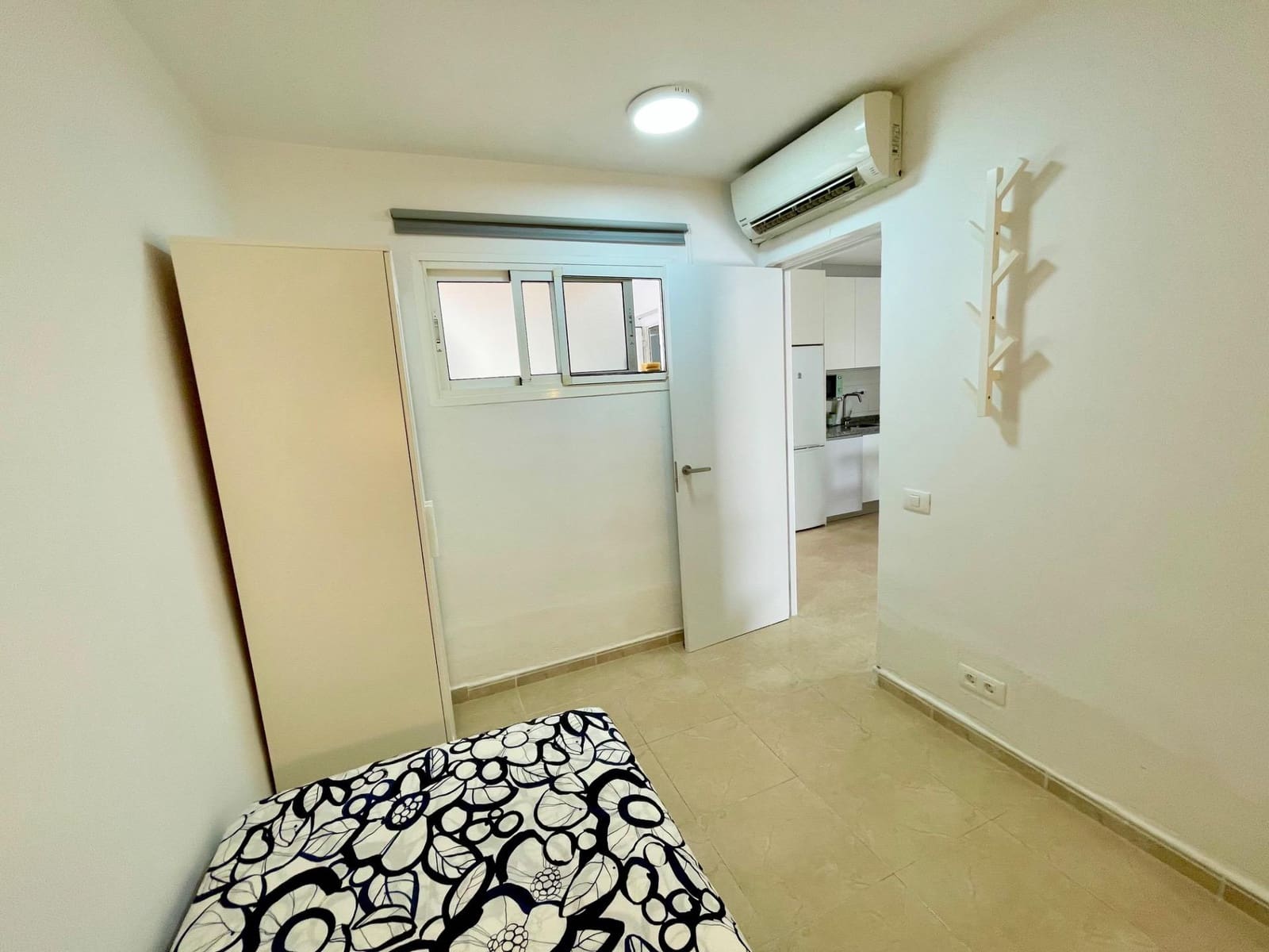 2 soverom Bungalow til leie i Playa del Ingles med svømmebasseng garasje - € 1 300 (Ref: 10081387)