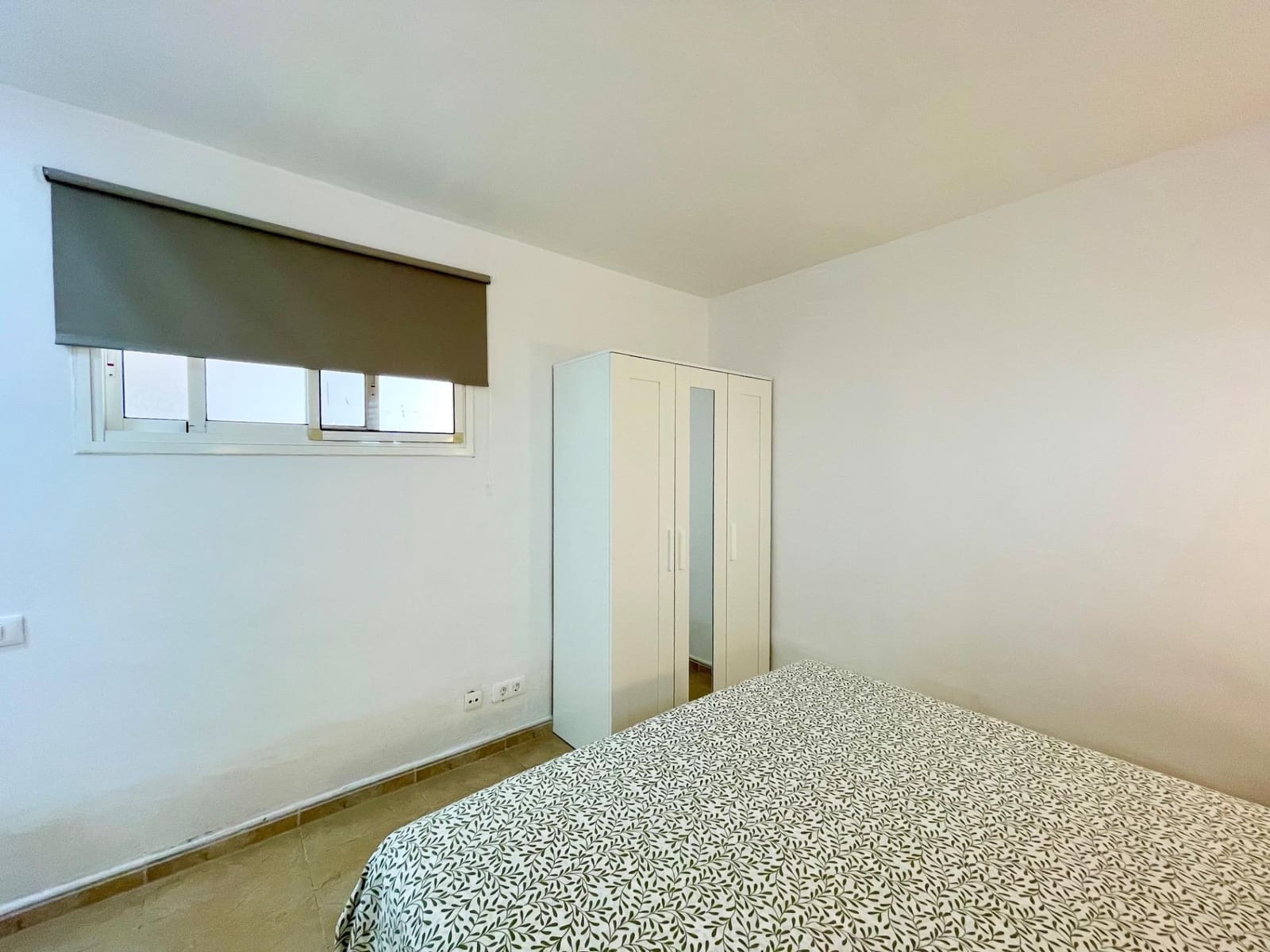 2 soverom Bungalow til leie i Playa del Ingles med svømmebasseng garasje - € 1 300 (Ref: 10081387)