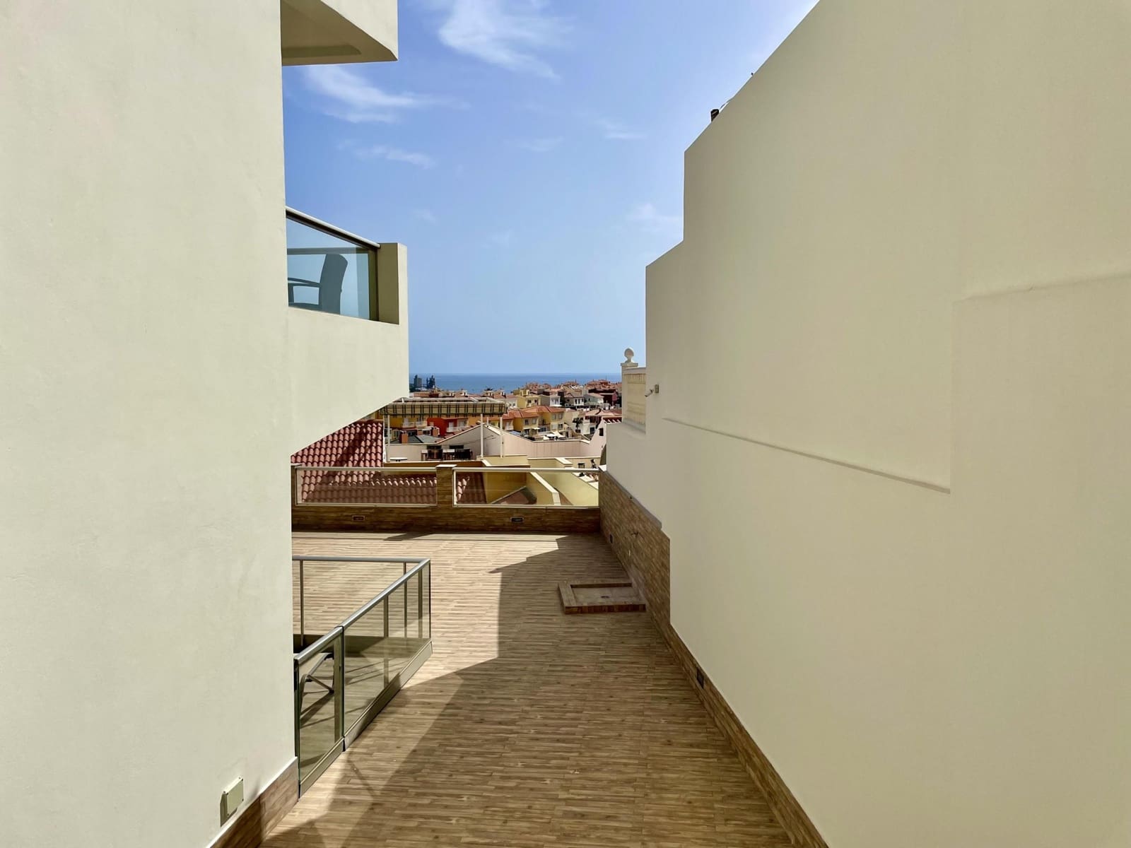 1 bedroom Apartment for rent in Mogan with garage - € 850 (Ref: 10129699)