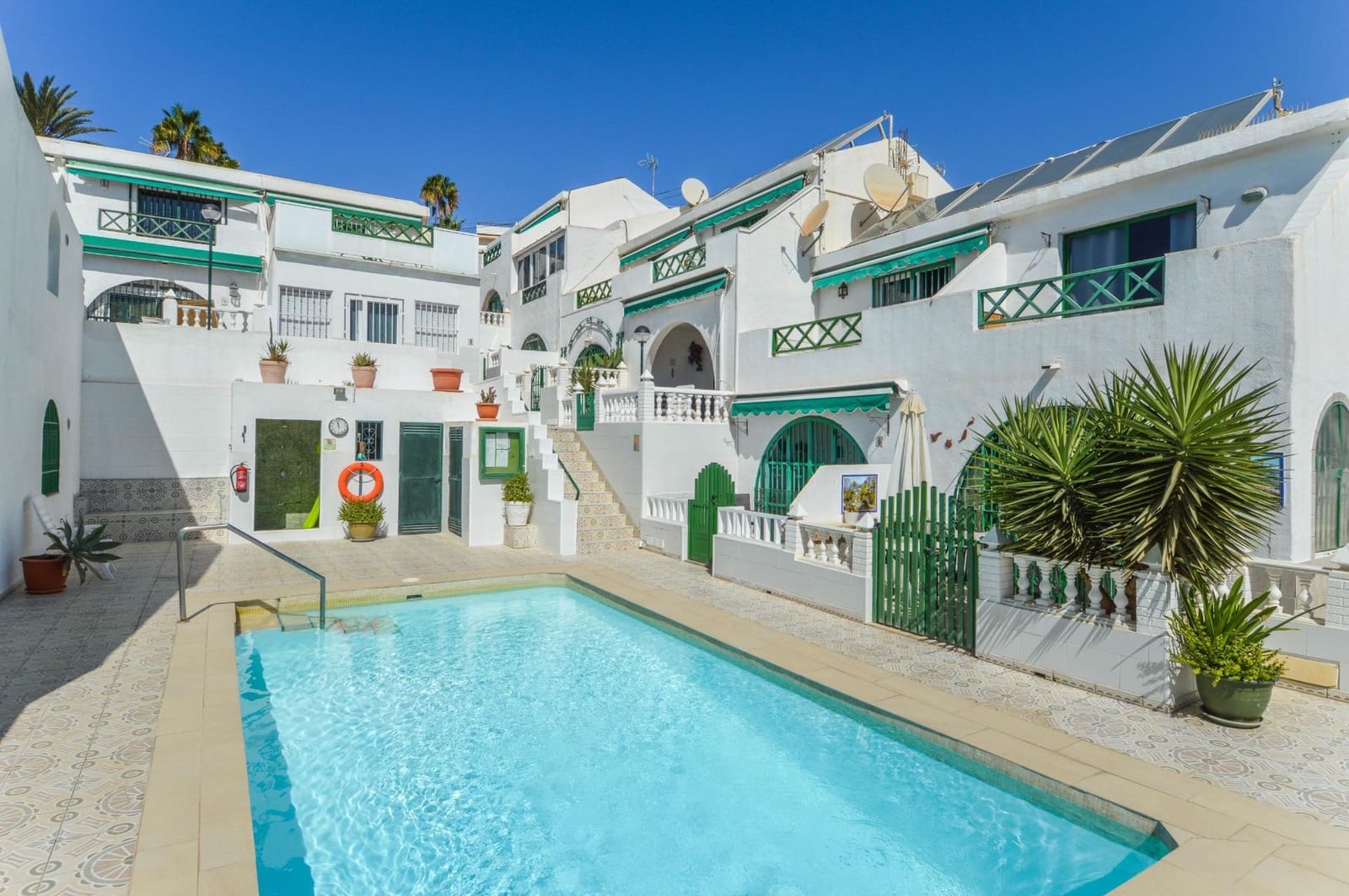 3 sovrum Lägenhet till salu i Mogan med pool - 290 000 € (Ref: 10131765)