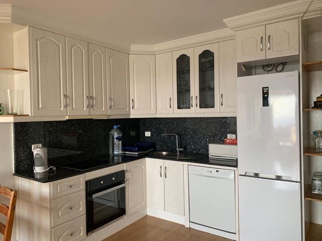 1 slaapkamer Appartement te huur in Mogán - € 850 (Ref: 10136201)