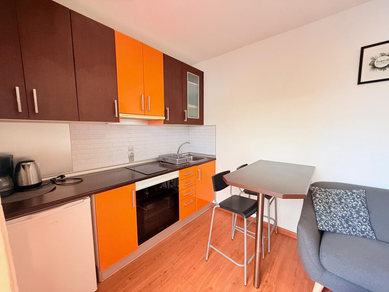 1 makuuhuone Huoneisto vuokrattavana paikassa Mogan - 1 100 € (Ref: 10180741)