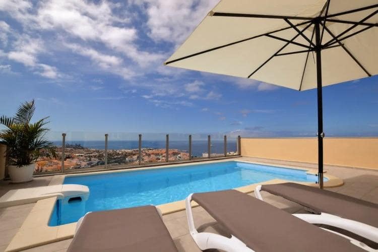 3 bedroom Apartment for sale in Mogan with pool - € 499,000 (Ref: 7977264)