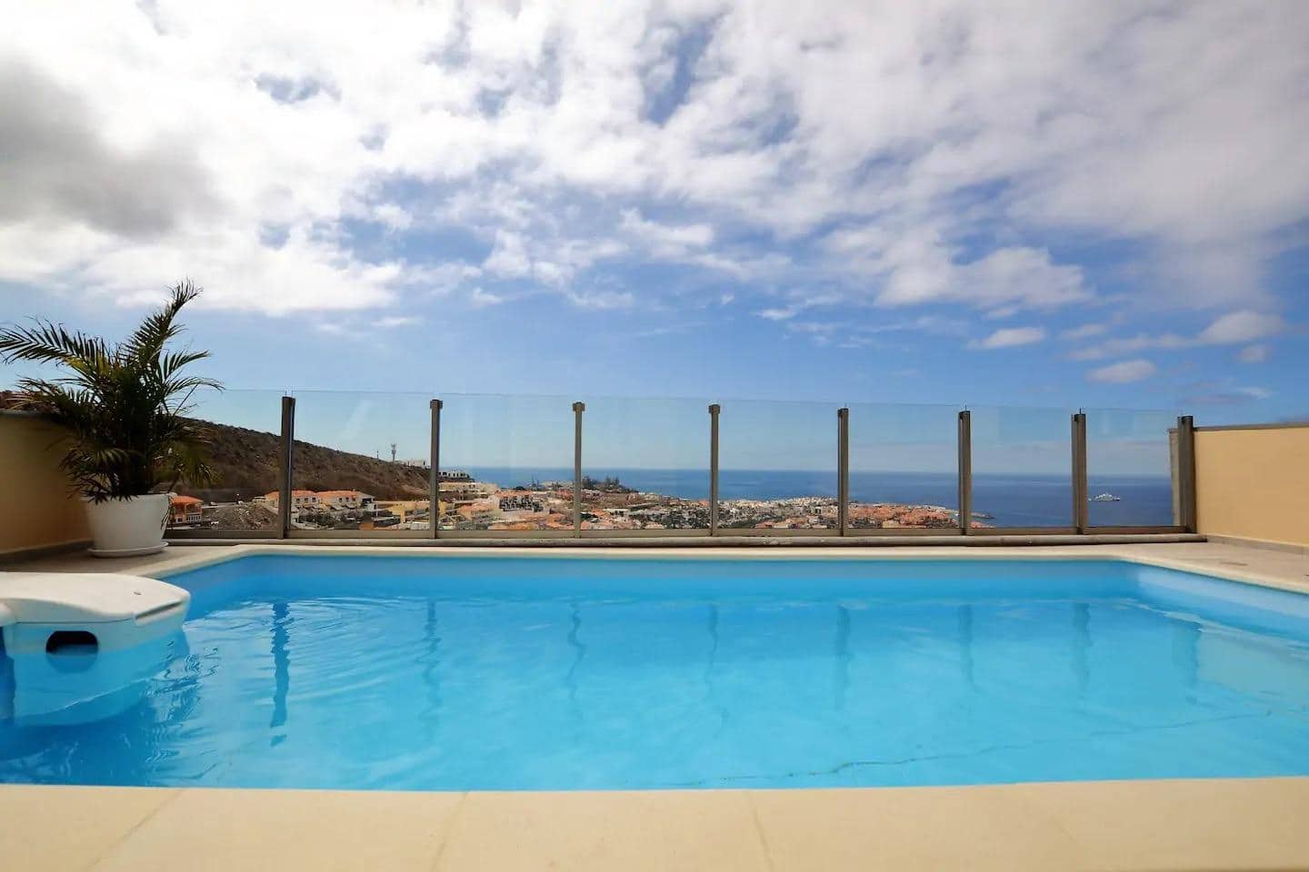3 bedroom Apartment for sale in Mogan with pool - € 499,000 (Ref: 7977264)