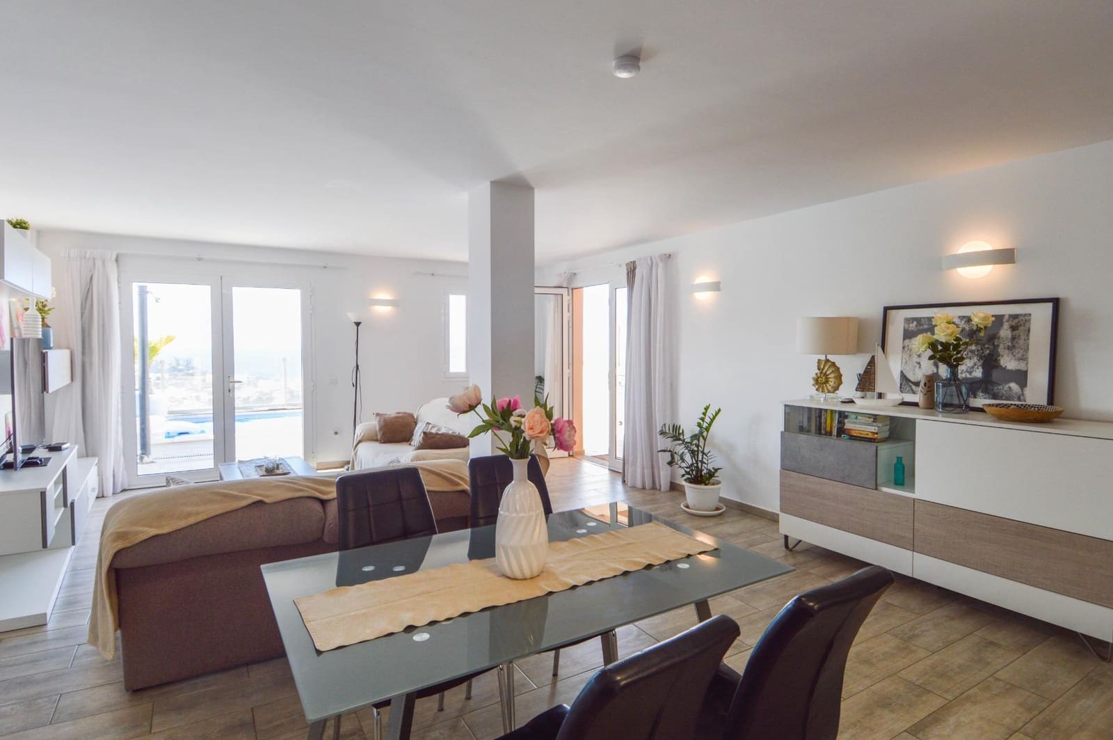 3 bedroom Apartment for sale in Mogan with pool - € 499,000 (Ref: 7977264)