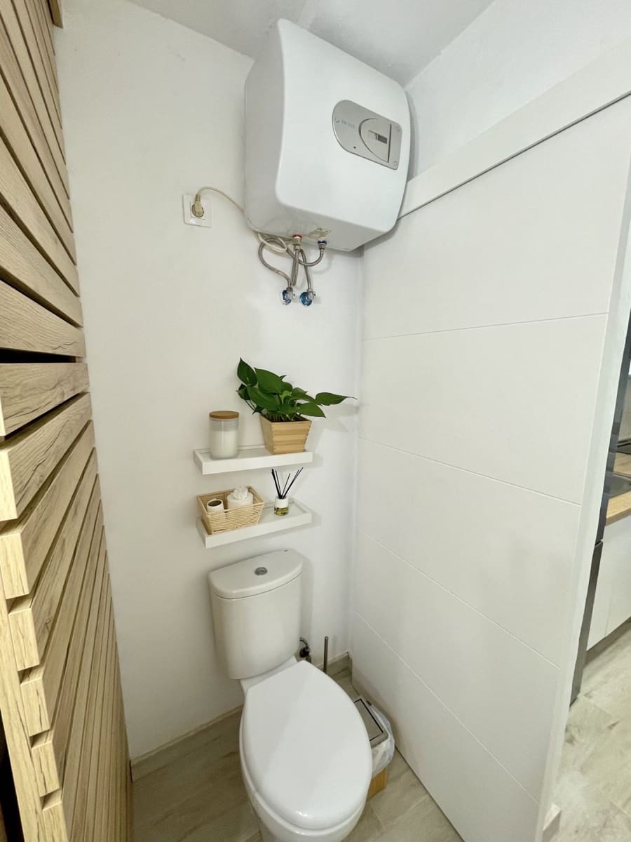 1 Zimmer Apartment zu vermieten in Sonneland mit Pool - 1.200 € (Ref: 8038079)