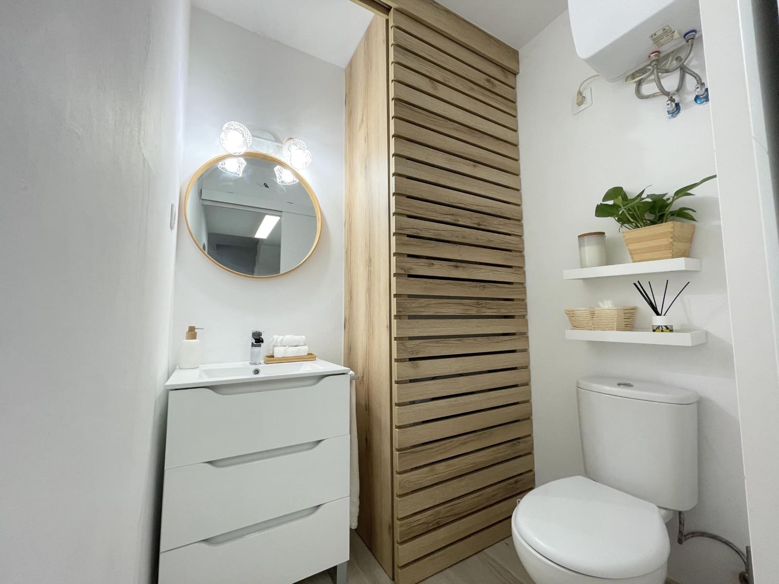 1 Zimmer Apartment zu vermieten in Sonneland mit Pool - 1.200 € (Ref: 8038079)