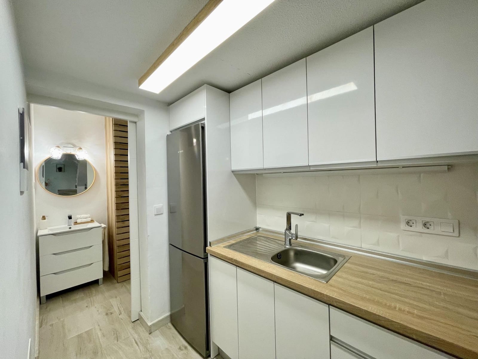 1 Zimmer Apartment zu vermieten in Sonneland mit Pool - 1.200 € (Ref: 8038079)