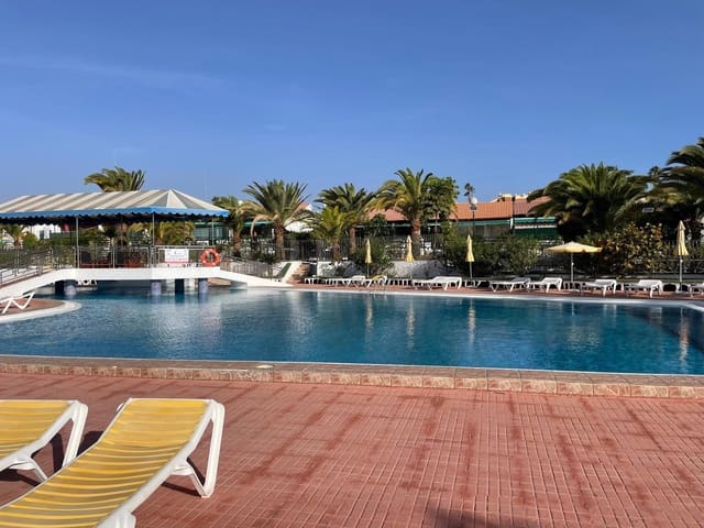 2 Zimmer Bungalow zu vermieten in Sonneland, San Bartolomé de Tirajana mit Pool - 1.000 € (Ref: 8053383)