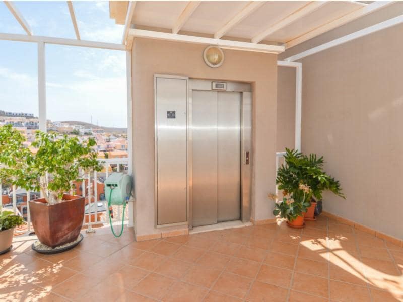 3 bedroom Apartment for sale in Patalavaca with pool - € 469,000 (Ref: 8216552)