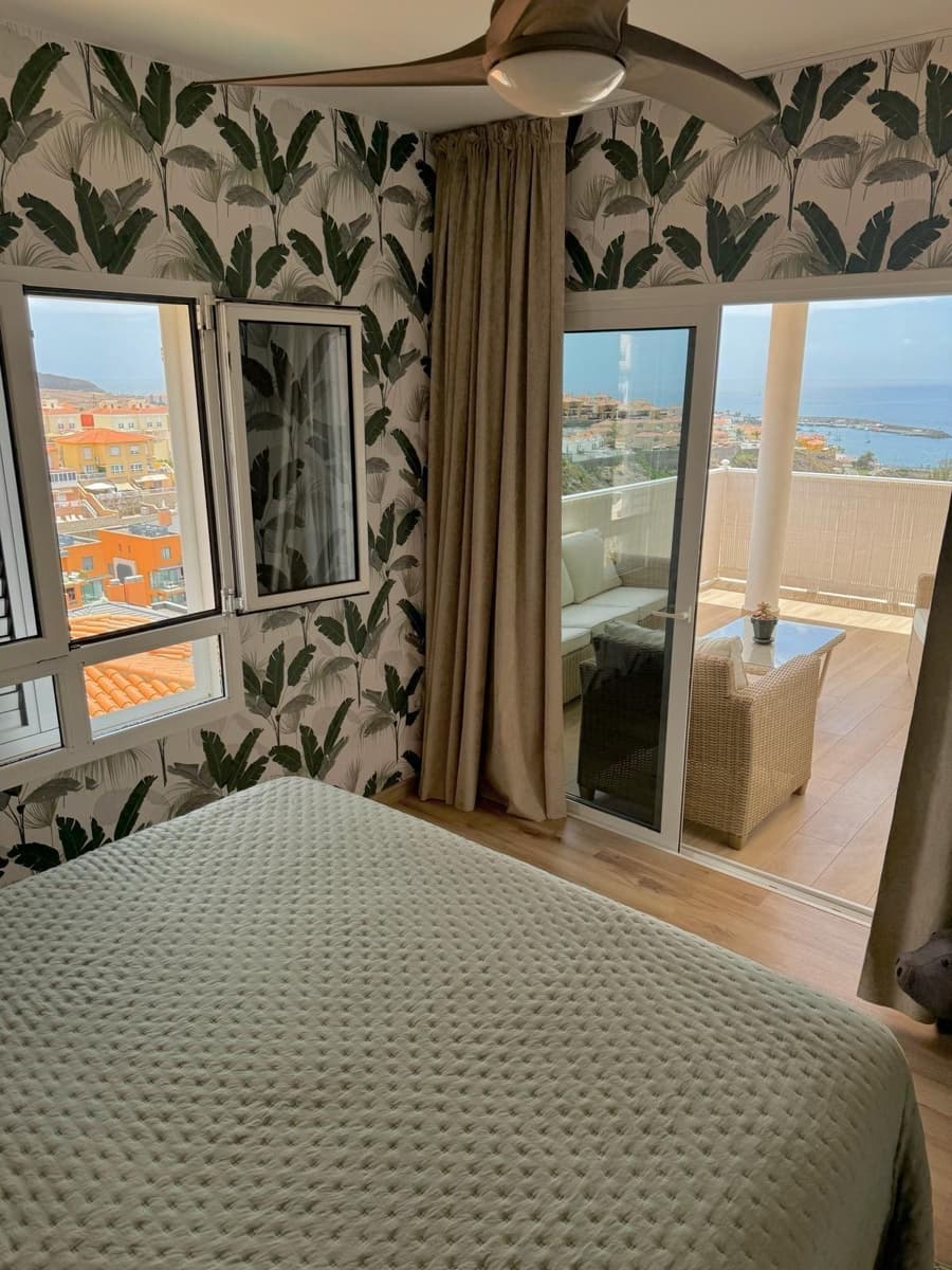 3 bedroom Apartment for sale in Patalavaca with pool - € 469,000 (Ref: 8216552)