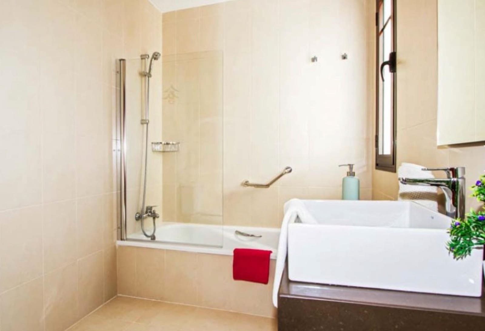 3 soverom Villa til salgs i Playa Blanca med svømmebasseng - € 597 400 (Ref: 8423462)