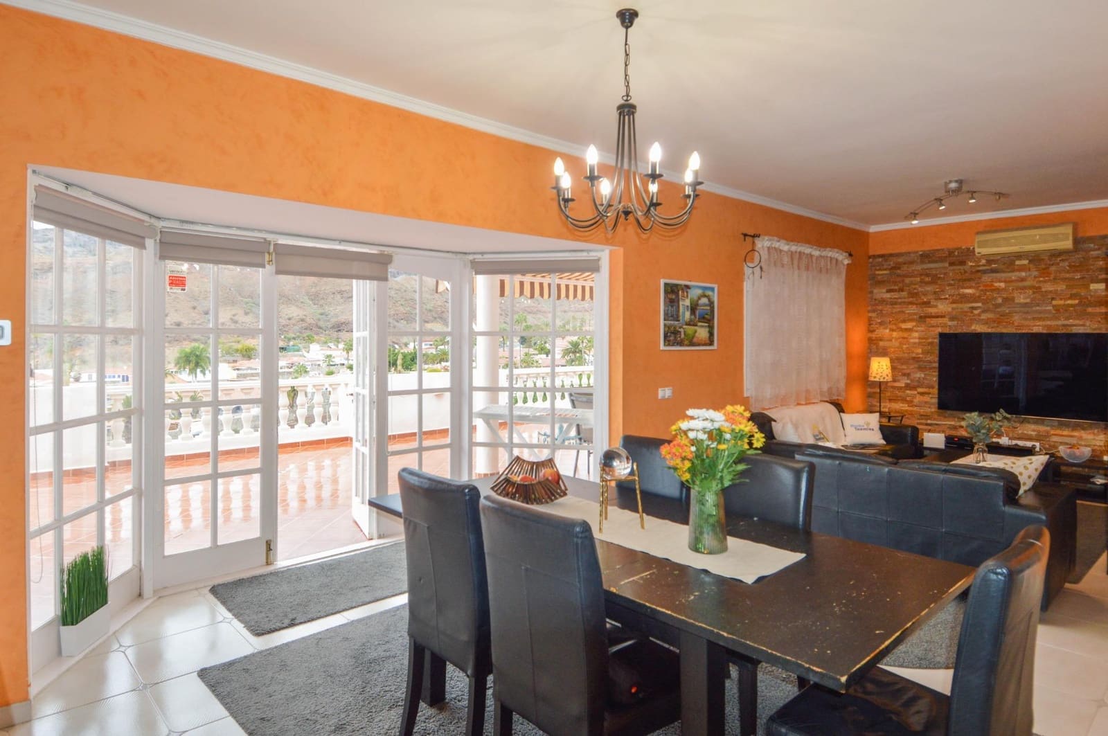 5 Zimmer Villa zu verkaufen in Mogan mit Pool Garage - 795.000 € (Ref: 8757932)