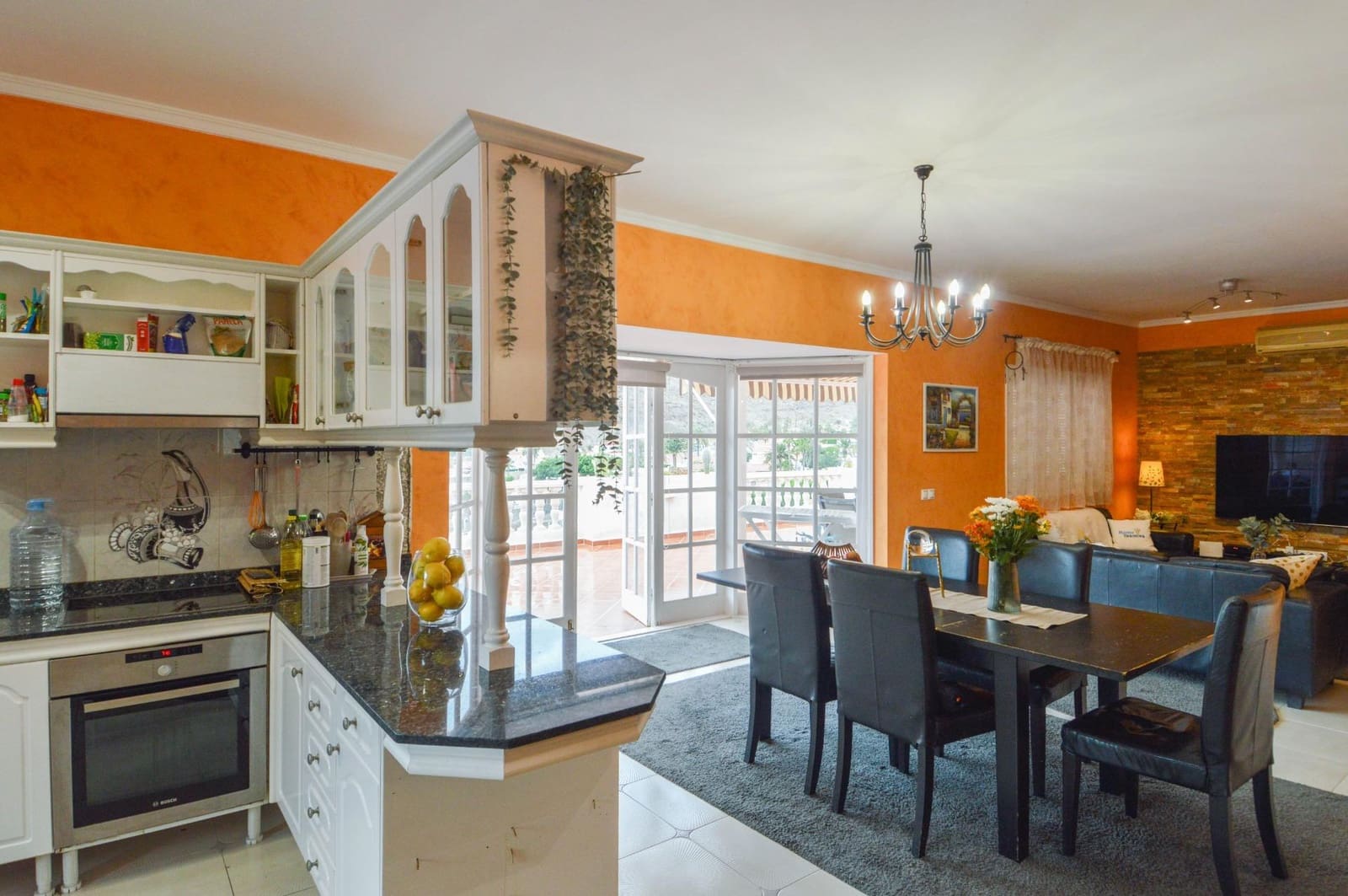 5 Zimmer Villa zu verkaufen in Mogan mit Pool Garage - 795.000 € (Ref: 8757932)