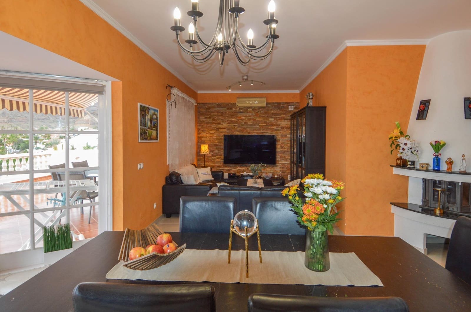 5 Zimmer Villa zu verkaufen in Mogan mit Pool Garage - 795.000 € (Ref: 8757932)