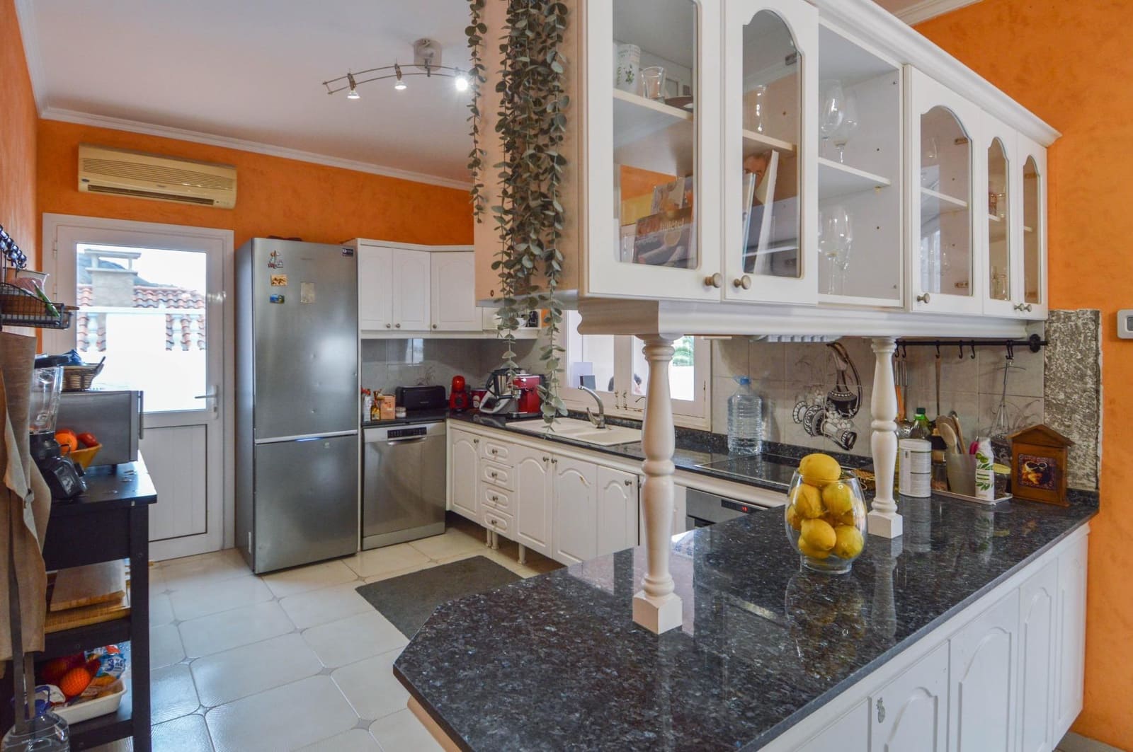 5 Zimmer Villa zu verkaufen in Mogan mit Pool Garage - 795.000 € (Ref: 8757932)