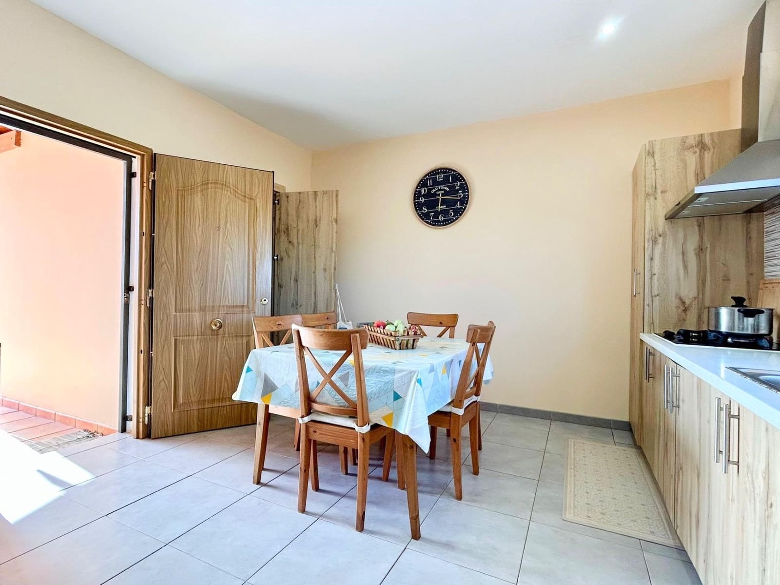 3 makuuhuone Maalaistalo myytävänä paikassa Tuineje - 425 000 € (Ref: 9602784)