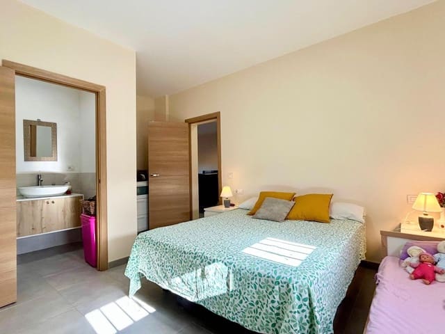 3 makuuhuone Maalaistalo myytävänä paikassa Tuineje - 425 000 € (Ref: 9602784)