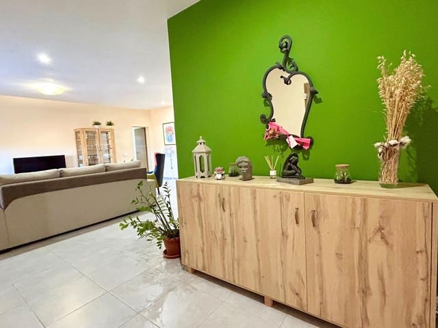 3 makuuhuone Maalaistalo myytävänä paikassa Tuineje - 425 000 € (Ref: 9602784)