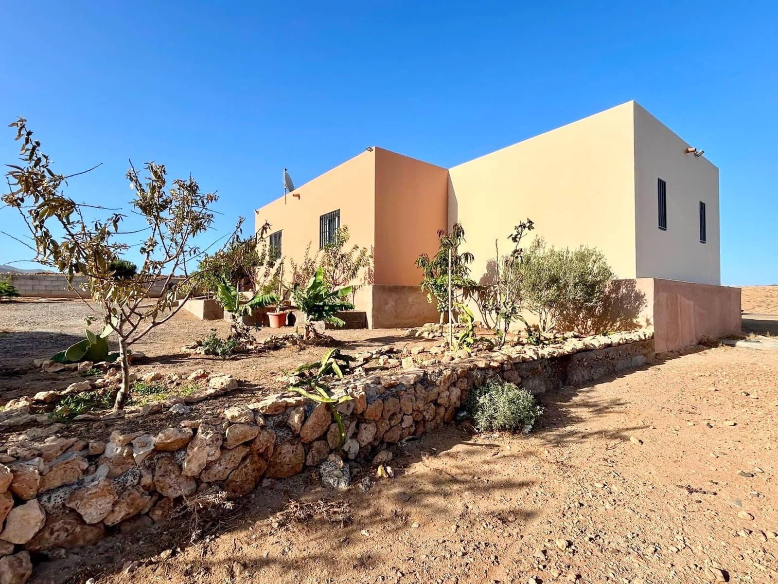 3 makuuhuone Maalaistalo myytävänä paikassa Tuineje - 425 000 € (Ref: 9602784)