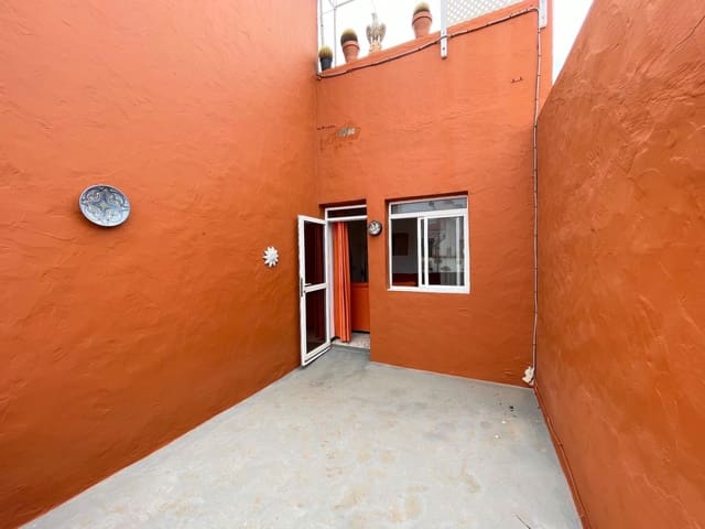 Piso de 3 habitaciones en Telde en venta - 199.000 € (Ref: 9602785)