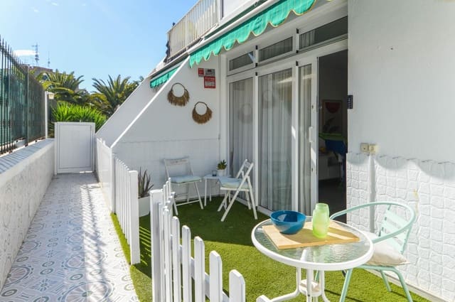 1 Zimmer Apartment zu vermieten in San Bartolomé de Tirajana mit Pool - 870 € (Ref: 9602786)