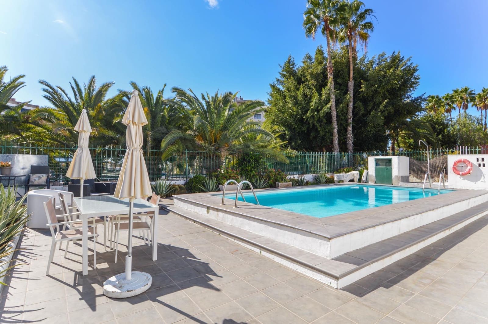 1 Zimmer Apartment zu vermieten in San Bartolome de Tirajana mit Pool - 870 € (Ref: 9602786)