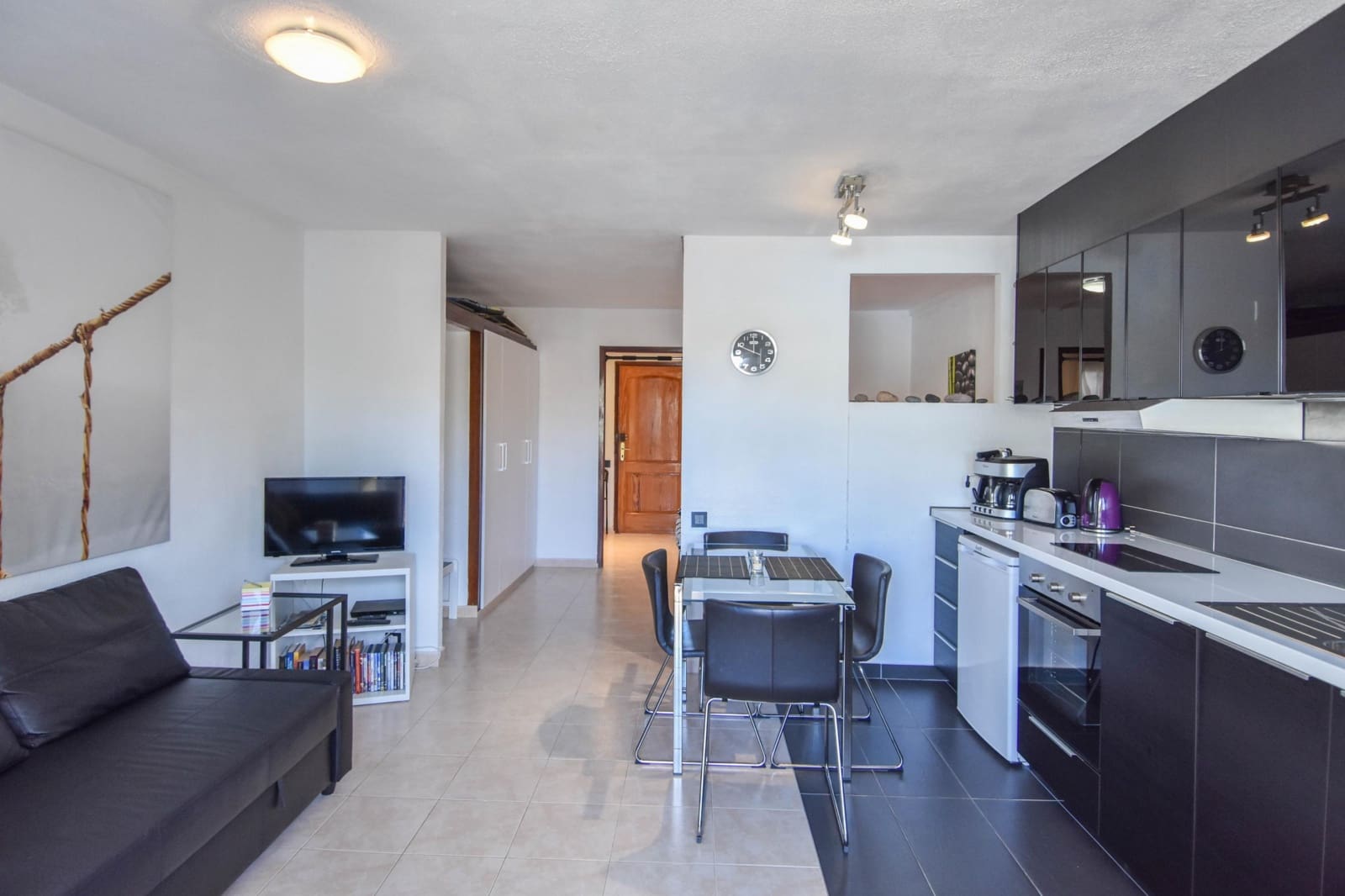 Studio zu vermieten in San Agustin mit Pool - 700 € (Ref: 9602789)