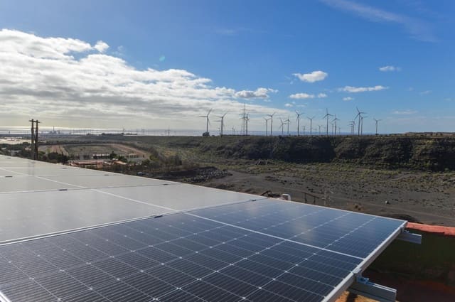 3 makuuhuone Maalaistalo myytävänä paikassa Santa Lucía de Tirajana - 270 000 € (Ref: 9602793)