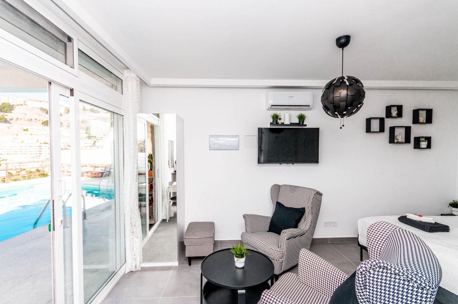 Appartement te koop in Puerto Rico - € 215.000 (Ref: 9602796)