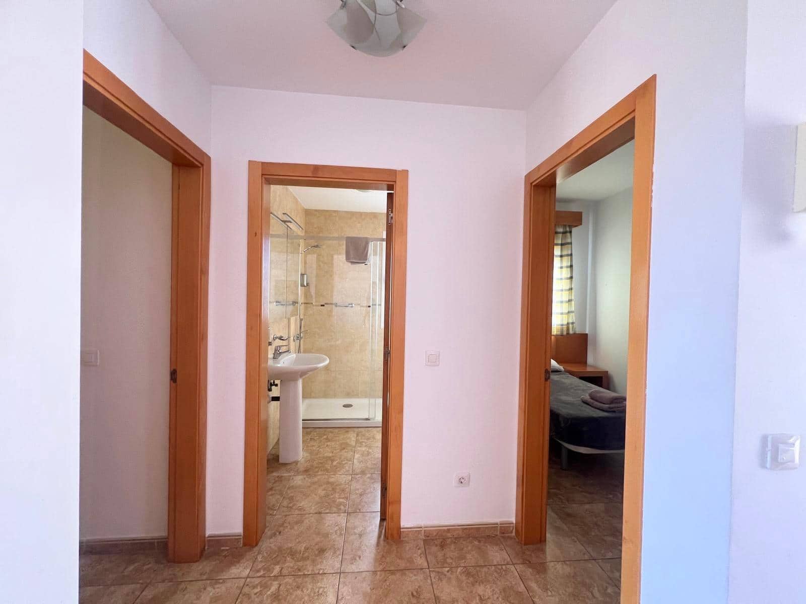 2 soverom Leilighet til leie i Patalavaca med svømmebasseng - € 1 500 (Ref: 9602797)