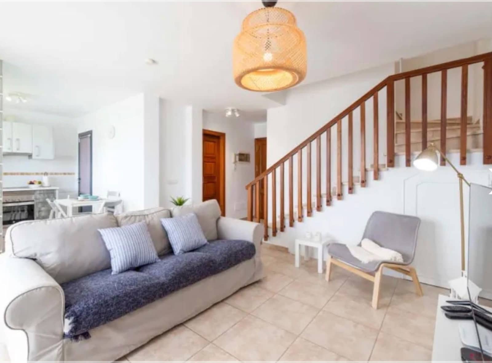 Chalet de 3 habitaciones en Playa Blanca en venta con piscina - 460.000 € (Ref: 9602798)