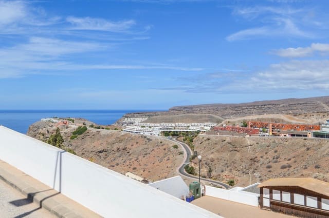 3 slaapkamer Appartement te koop in Puerto Rico, Mogán met zwembad - € 337.500 (Ref: 9602805)