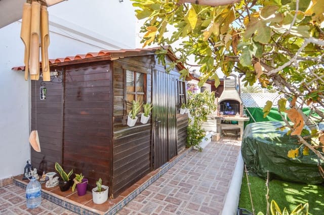 3 slaapkamer Appartement te koop in Puerto Rico, Mogán met zwembad - € 337.500 (Ref: 9602805)